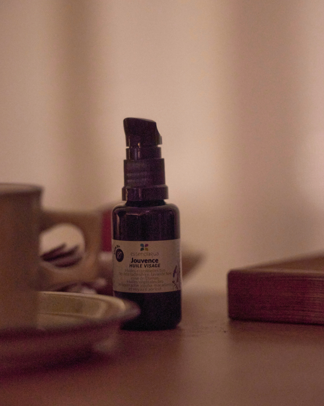 南法Essenciagua舒敏修護油，全程使用有機植物，不調香、不加任何化學成分，保留最完整天然修護力，溫和到孕婦與寶寶皆可使用